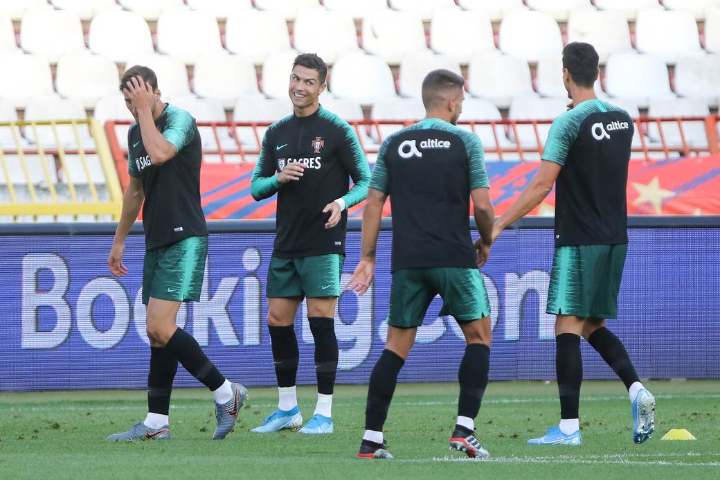 Ronaldo u Beogradu Marakana Srbija Portugal kvalifikacije