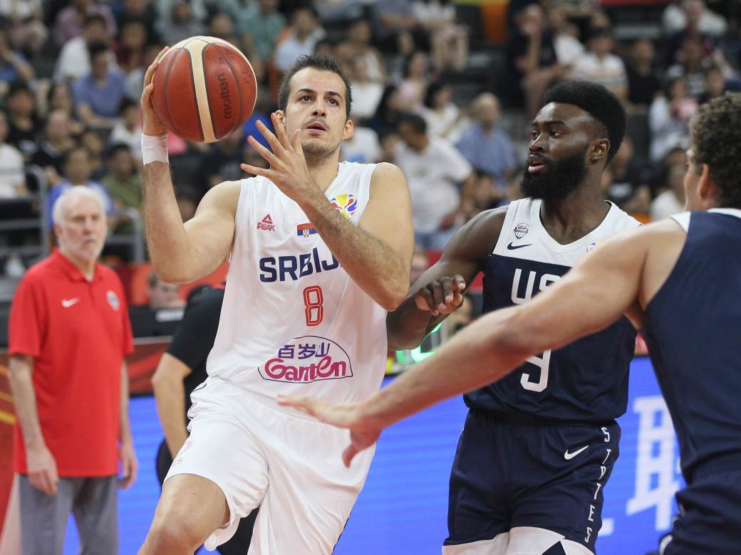 Aleksandar Đorđević objasnio novinarima iz SAD izjavu Neka je Amerikancima bog u pomoći