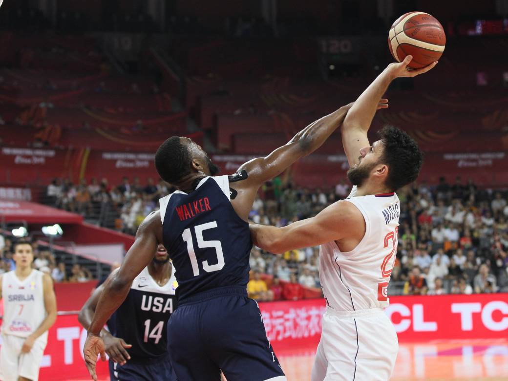 Aleksandar Đorđević objasnio novinarima iz SAD izjavu Neka je Amerikancima bog u pomoći