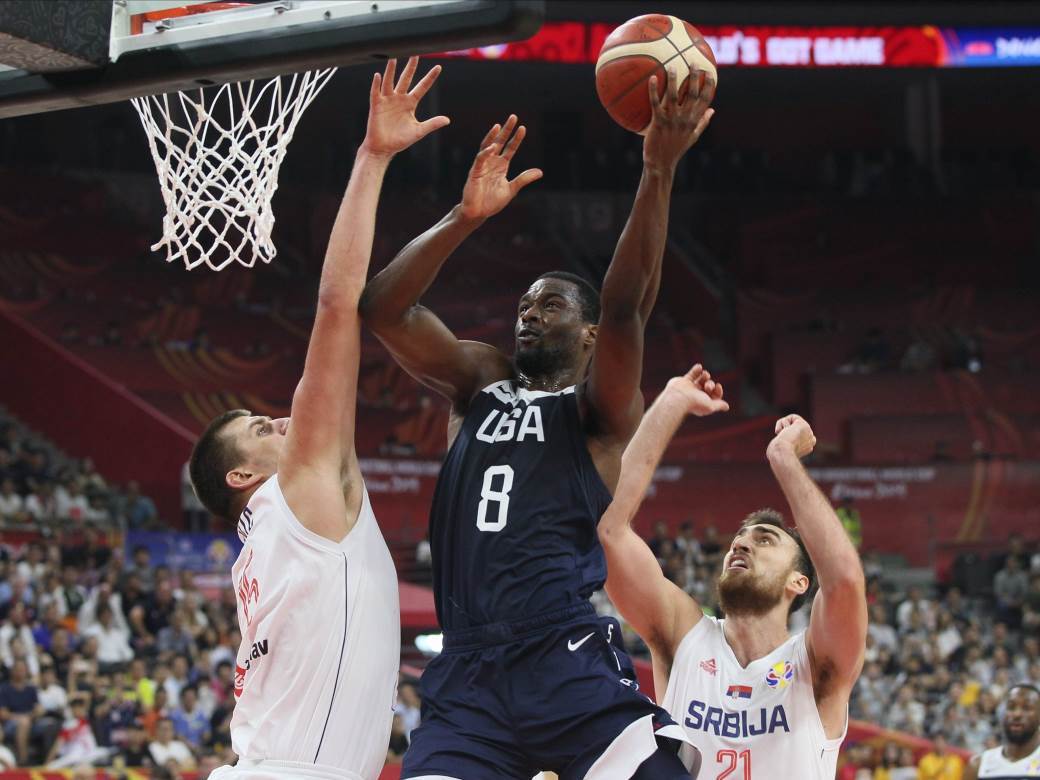 Aleksandar Đorđević objasnio novinarima iz SAD izjavu Neka je Amerikancima bog u pomoći