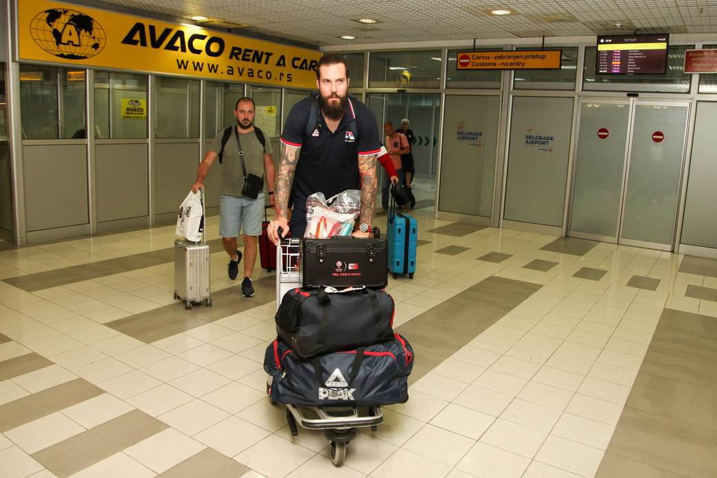 Košarkaši Srbije povratak sa Mundobasketa posle osvajanja petog mesta