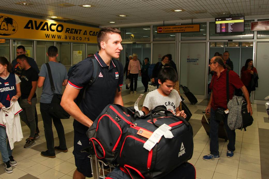 Košarkaši Srbije povratak sa Mundobasketa posle osvajanja petog mesta