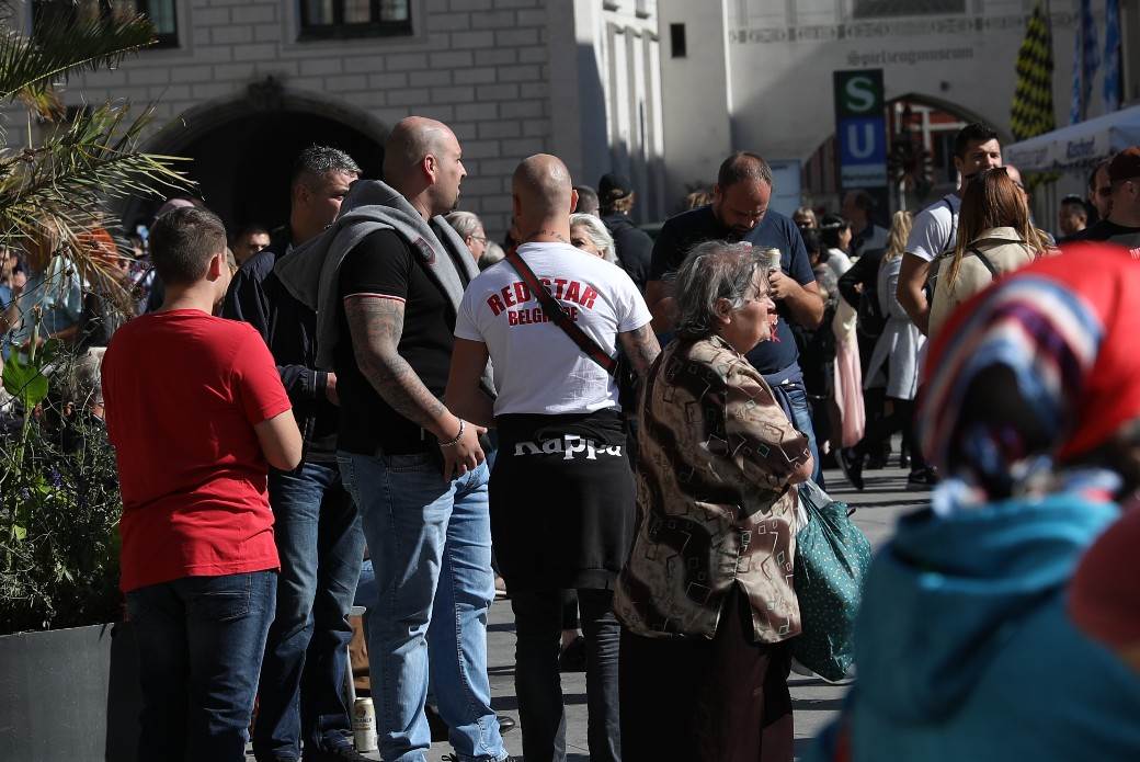 Crvena zvezda - Bajern Minhen Liga šampiona navijači