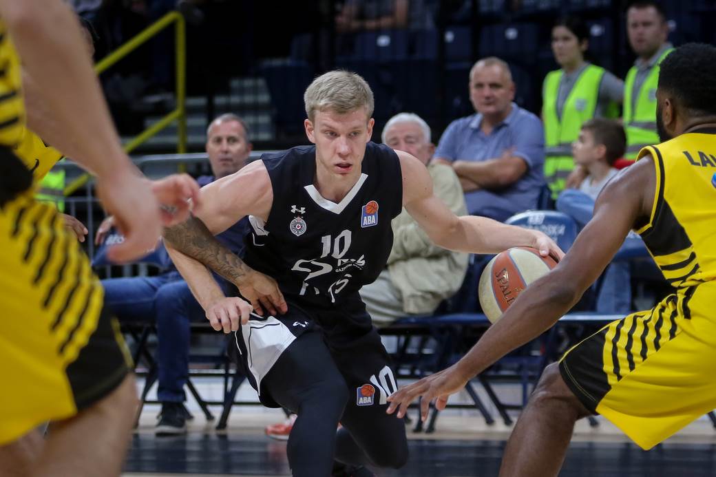 KK Partizan - AEK prijateljska utakmica Štark arena