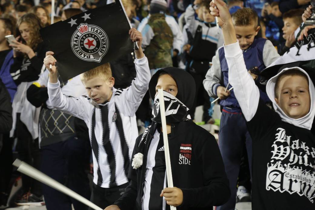 Partizan - AZ Alkmar 2:2 Bibras Natho postigao dva gola za Partizan