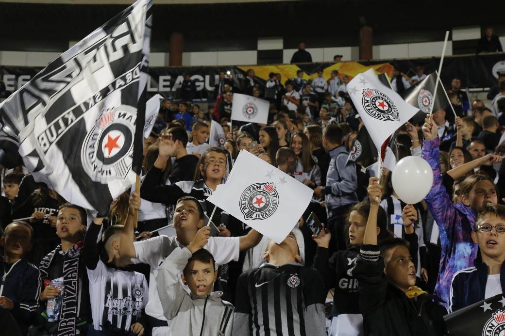 Partizan - AZ Alkmar 2:2 Bibras Natho postigao dva gola za Partizan