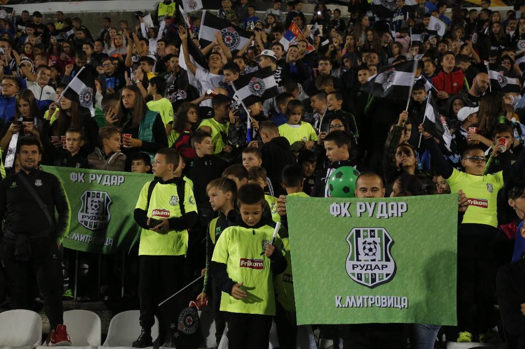 Partizan - AZ Alkmar 2:2 Bibras Natho postigao dva gola za Partizan