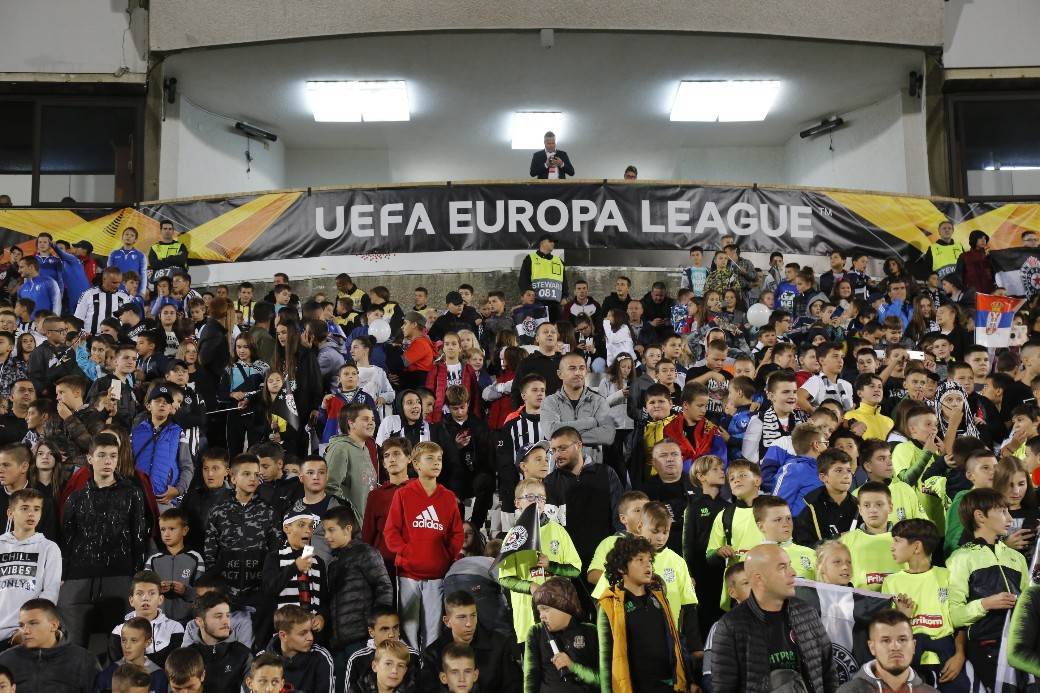 Partizan - AZ Alkmar 2:2 Bibras Natho postigao dva gola za Partizan