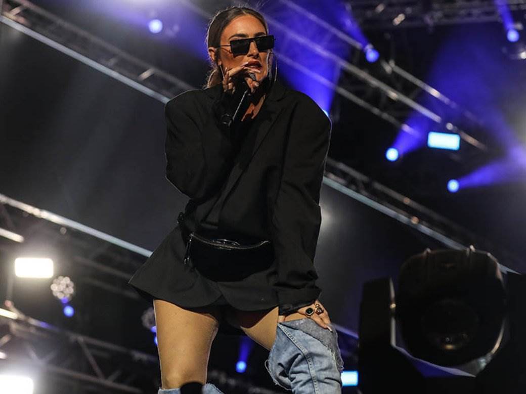 senida clanica gremi zirija predlozio je adam devenport