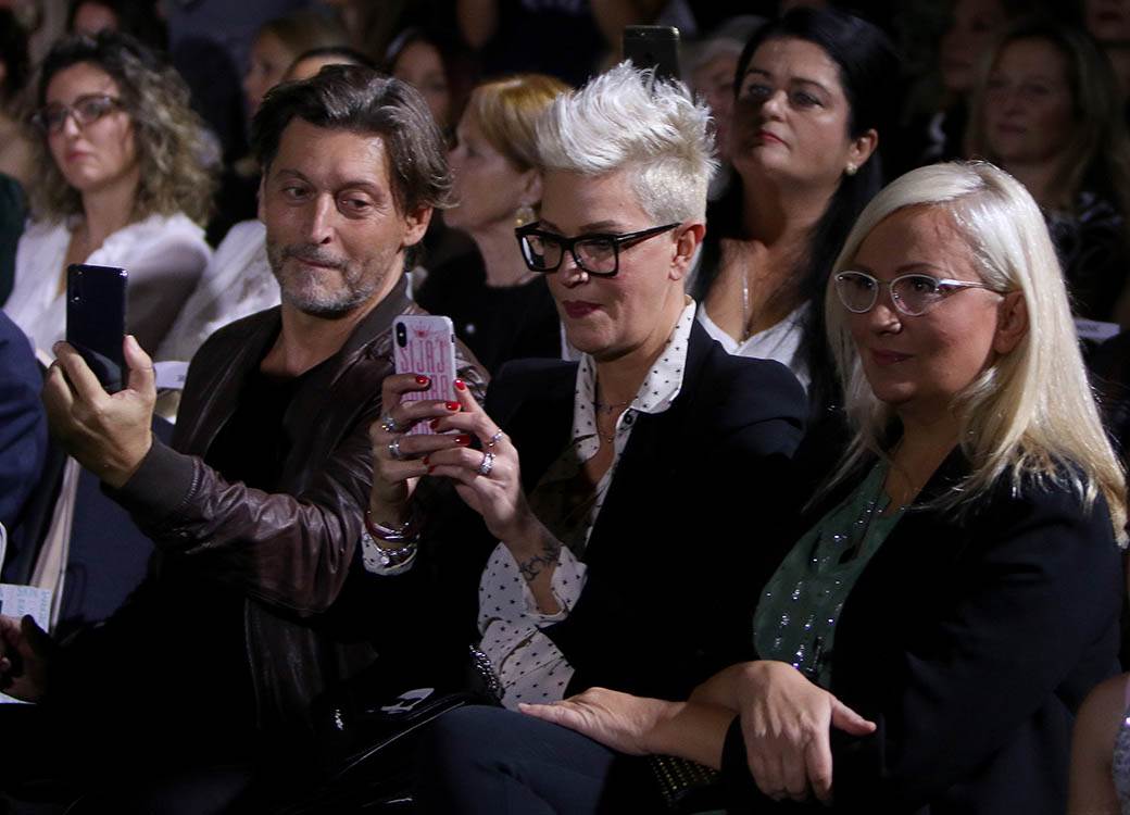 Verica Rakočević jesen-zima 2019/20, modna revija Oko ljubavi FOTOGRAFIJE