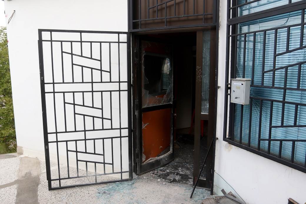 Edita Aradinovć bomba na FM Plej oglasila se pevačica