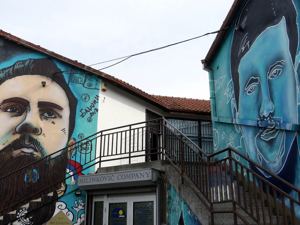 Edita Aradinovć bomba na FM Plej oglasila se pevačica