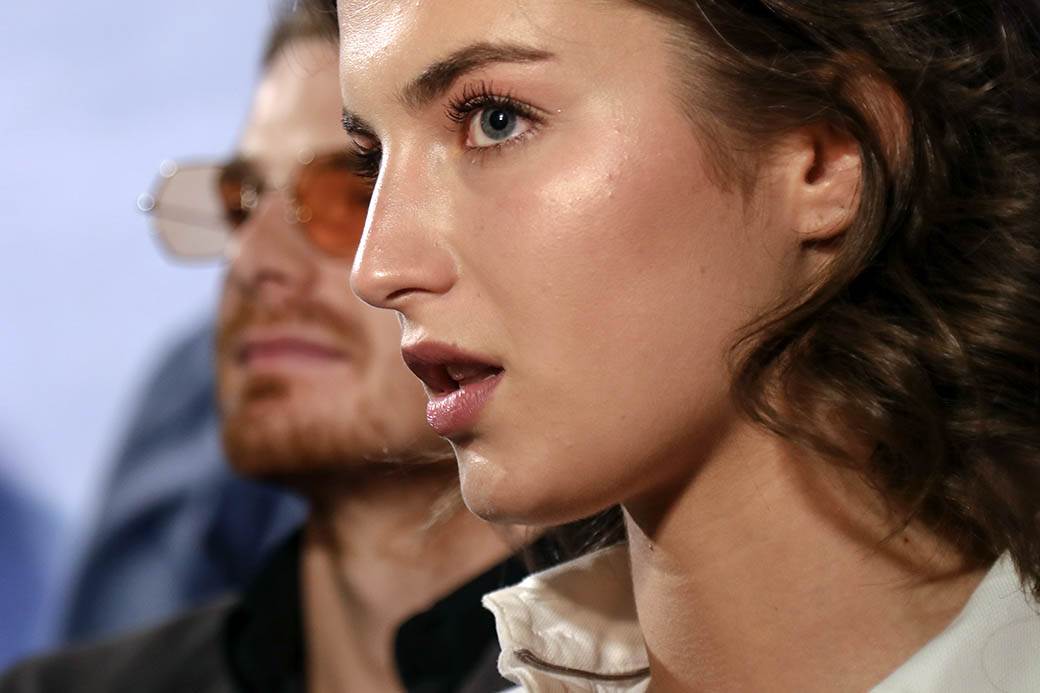 Dug Moru - Nova serija: Ćerke Branislava Lečića i Anice Dobre u glavnim ulogama FOTOGRAFIJE