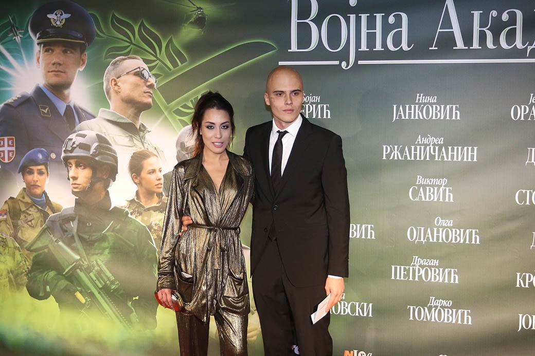 Vojna Akademija 5: Bojan Perić, Nina Janković, Andjela Jovanović na premijeri u Sava Centru FOTO
