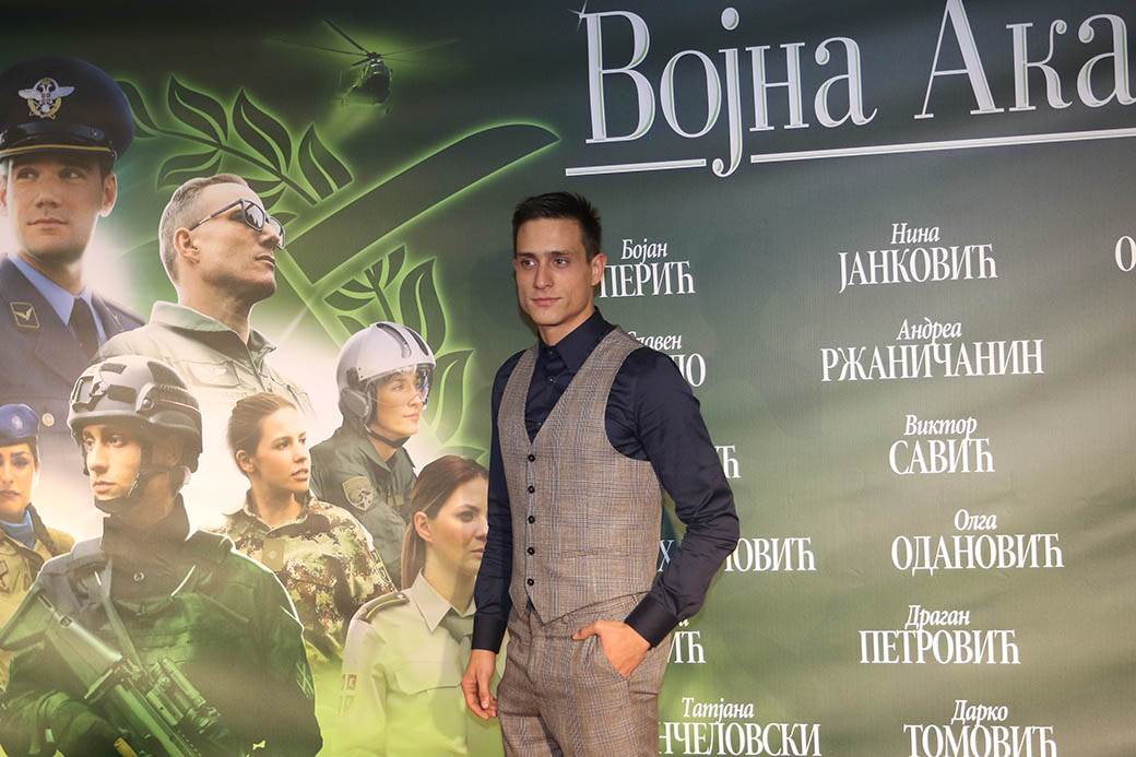 Vojna Akademija 5: Bojan Perić, Nina Janković, Andjela Jovanović na premijeri u Sava Centru FOTO