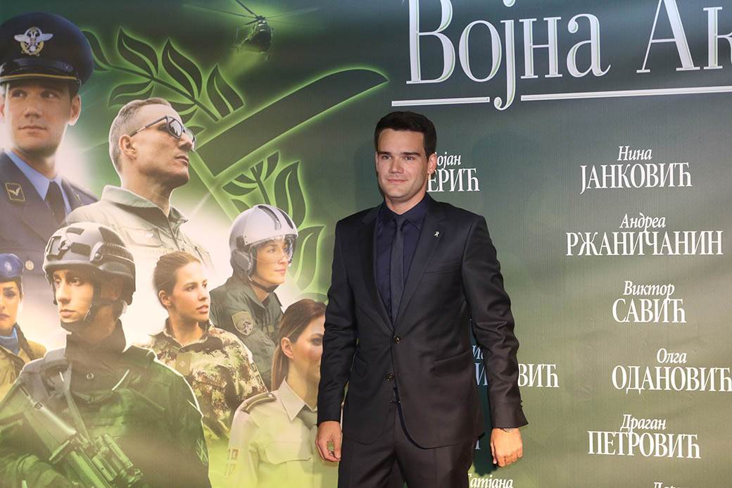 Vojna Akademija 5: Bojan Perić, Nina Janković, Andjela Jovanović na premijeri u Sava Centru FOTO