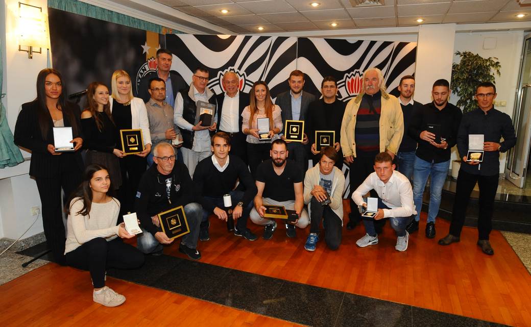 Partizan slavi 74. rođendan