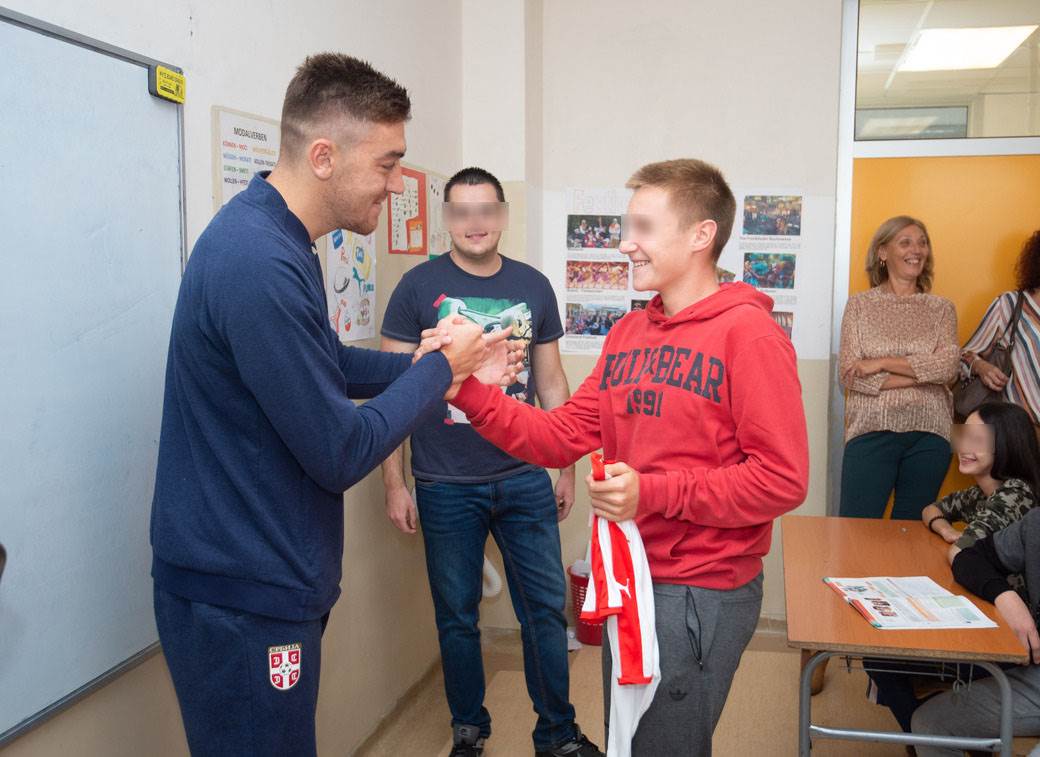 Dušan Tadić Nemanja Miletić Milan Pavkov u školi