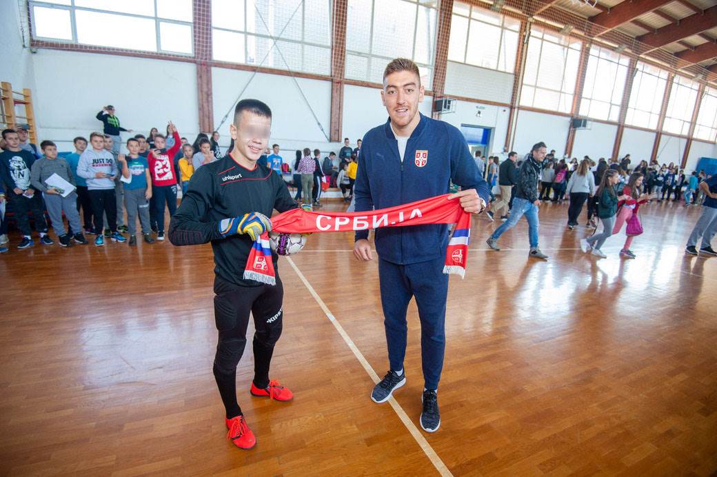 Dušan Tadić Nemanja Miletić Milan Pavkov u školi