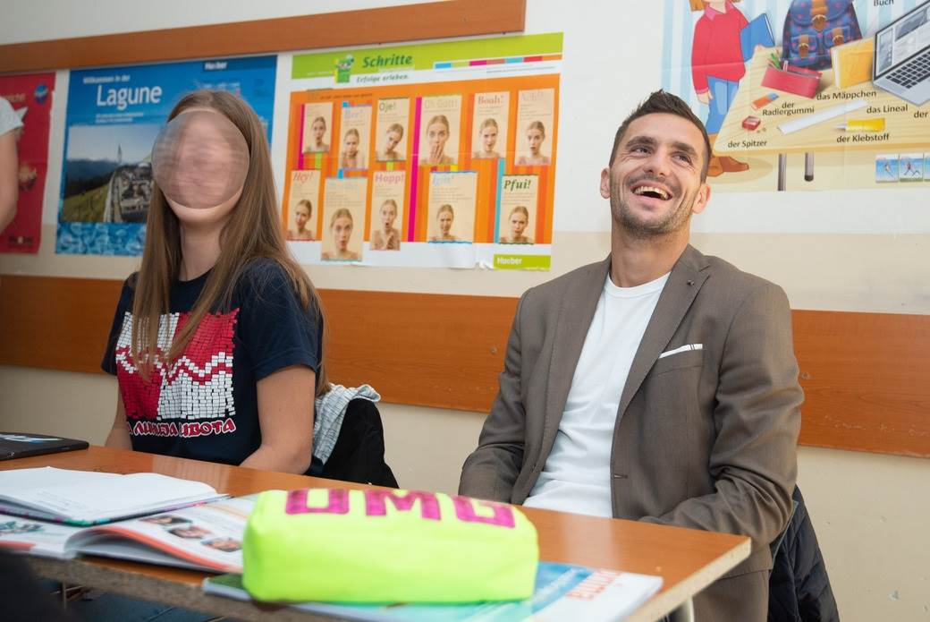 Dušan Tadić Nemanja Miletić Milan Pavkov u školi