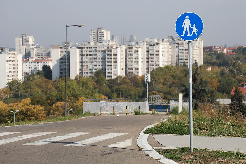 Naselje Stepa Stepanović - Crkva tužila građane?