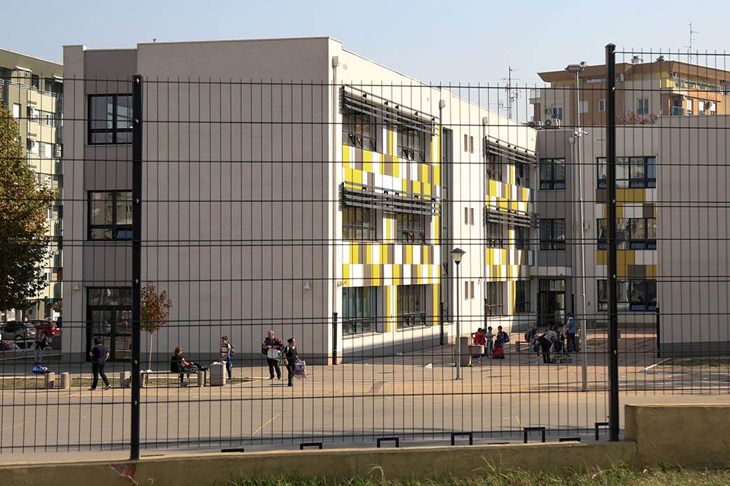 Naselje Stepa Stepanović - Crkva tužila građane?