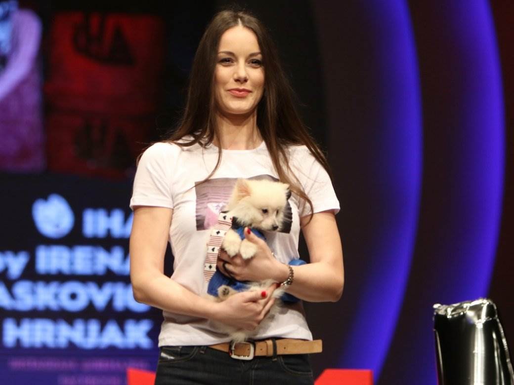 voditeljke porno sajt srpska tv lica na sajtu xhamster