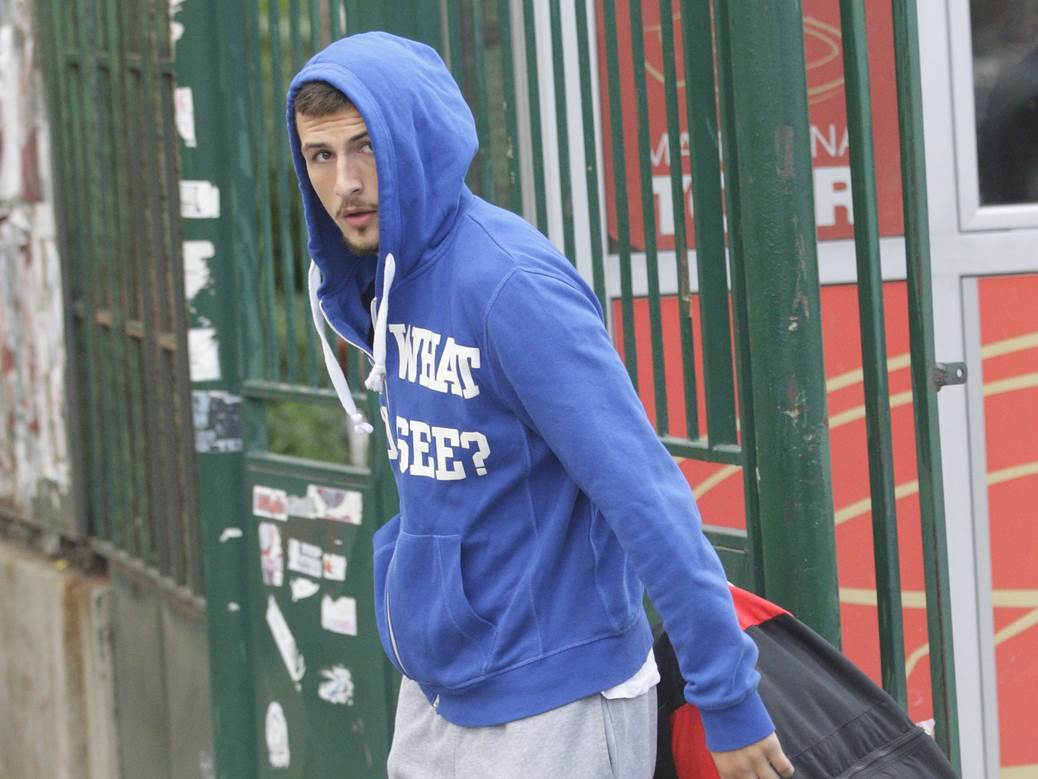 Gde je danas fudbaler koji je posekao Soraju i bio sa Kaćom Živković