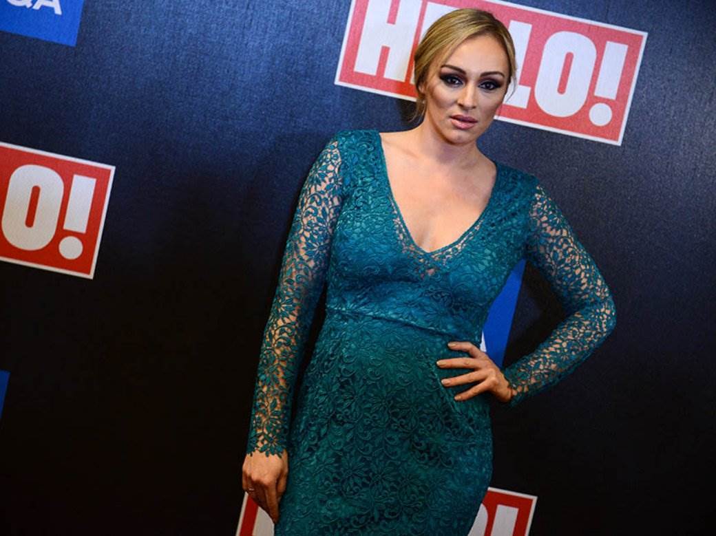 Poznate kuguarke Javne ličnosti u braku sa mlađim muškarcima 