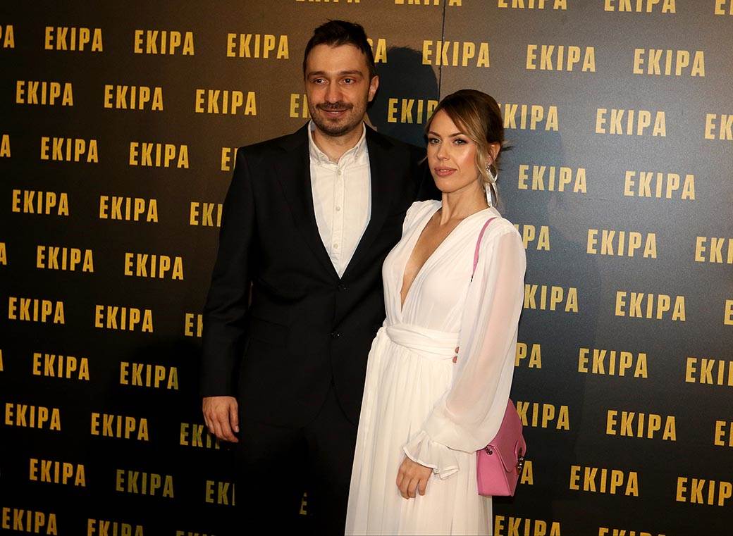 Ekipa premijera filma: POGLEDAJTE kako je izgledala PRELEPA Ivana Dudić! FOTOGRAFIJE