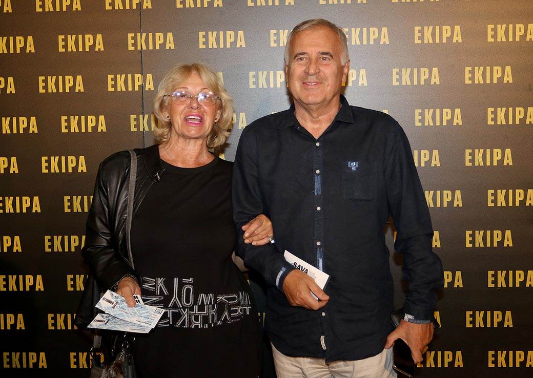 Ekipa premijera filma: POGLEDAJTE kako je izgledala PRELEPA Ivana Dudić! FOTOGRAFIJE