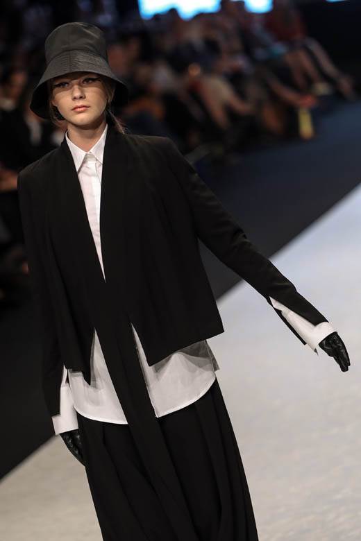 Belgrade Fashion Week 2019: Dragana Ognjenović i Martini Vesto by Boško FOTOGRAFIJE