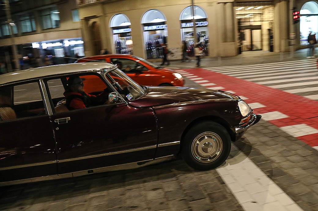Trg Republike Otvoren za saobraćaj. Kocke su presložene pogledajte kako sada izgleda FOTOGRAFIJE