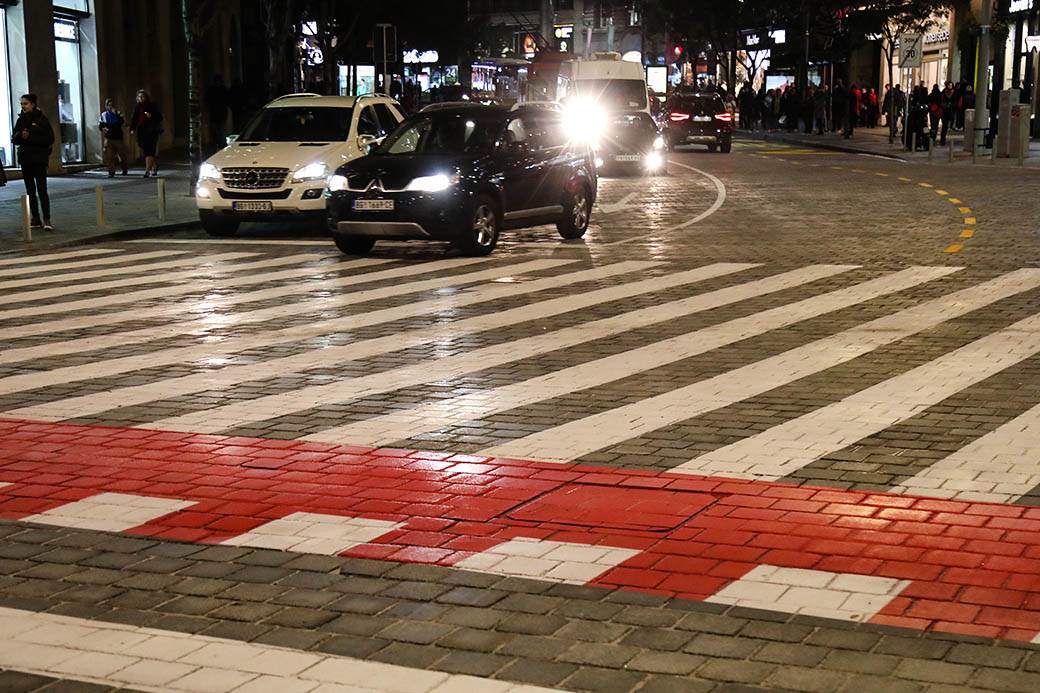 Trg Republike Otvoren za saobraćaj. Kocke su presložene pogledajte kako sada izgleda FOTOGRAFIJE