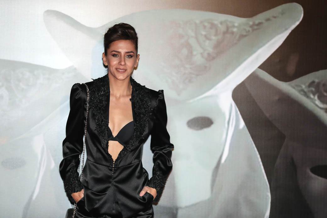 Senke nad Balkanom greške