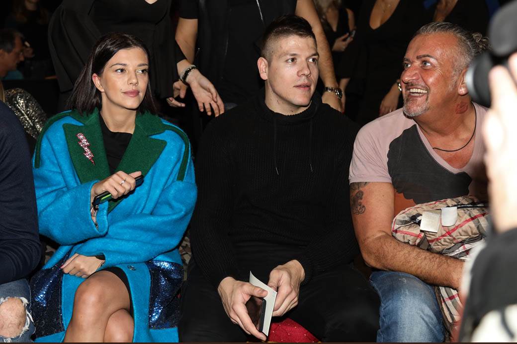 Kija Kockar nastup za Novu godinu u Sent Luisu Kija ide na američku turneju