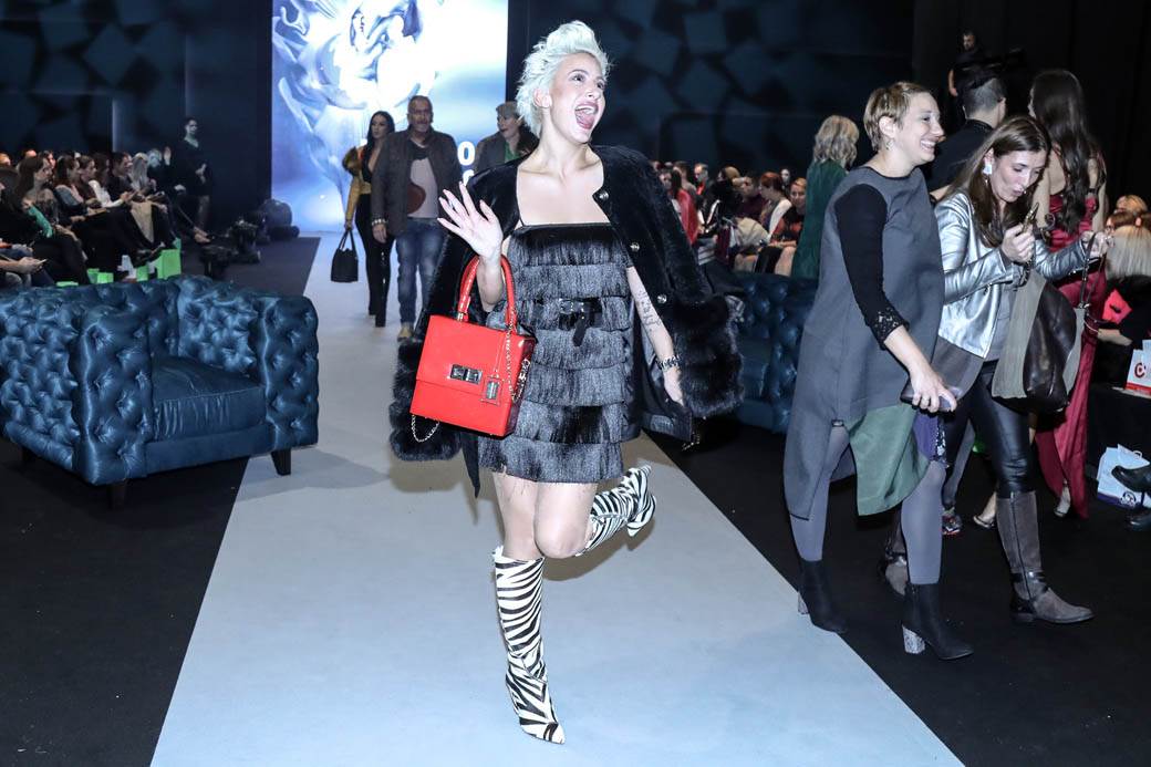 Dušica Jakovljević pre i posle plastičnih operacija