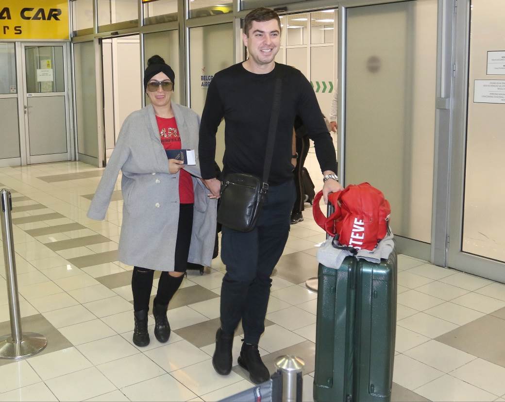 Pevačice bez šminke Prija,Milica Todorović, Andreana Čekić bez šminke