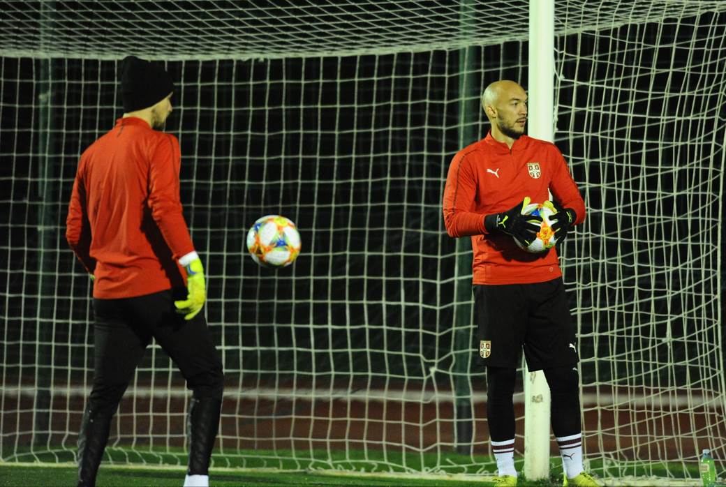 Savo Milošević i Slaviša Kokeza zajedno na treningu "orlova" u Pazovi FOTO