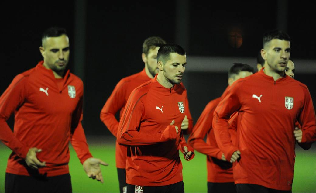 Savo Milošević i Slaviša Kokeza zajedno na treningu "orlova" u Pazovi FOTO