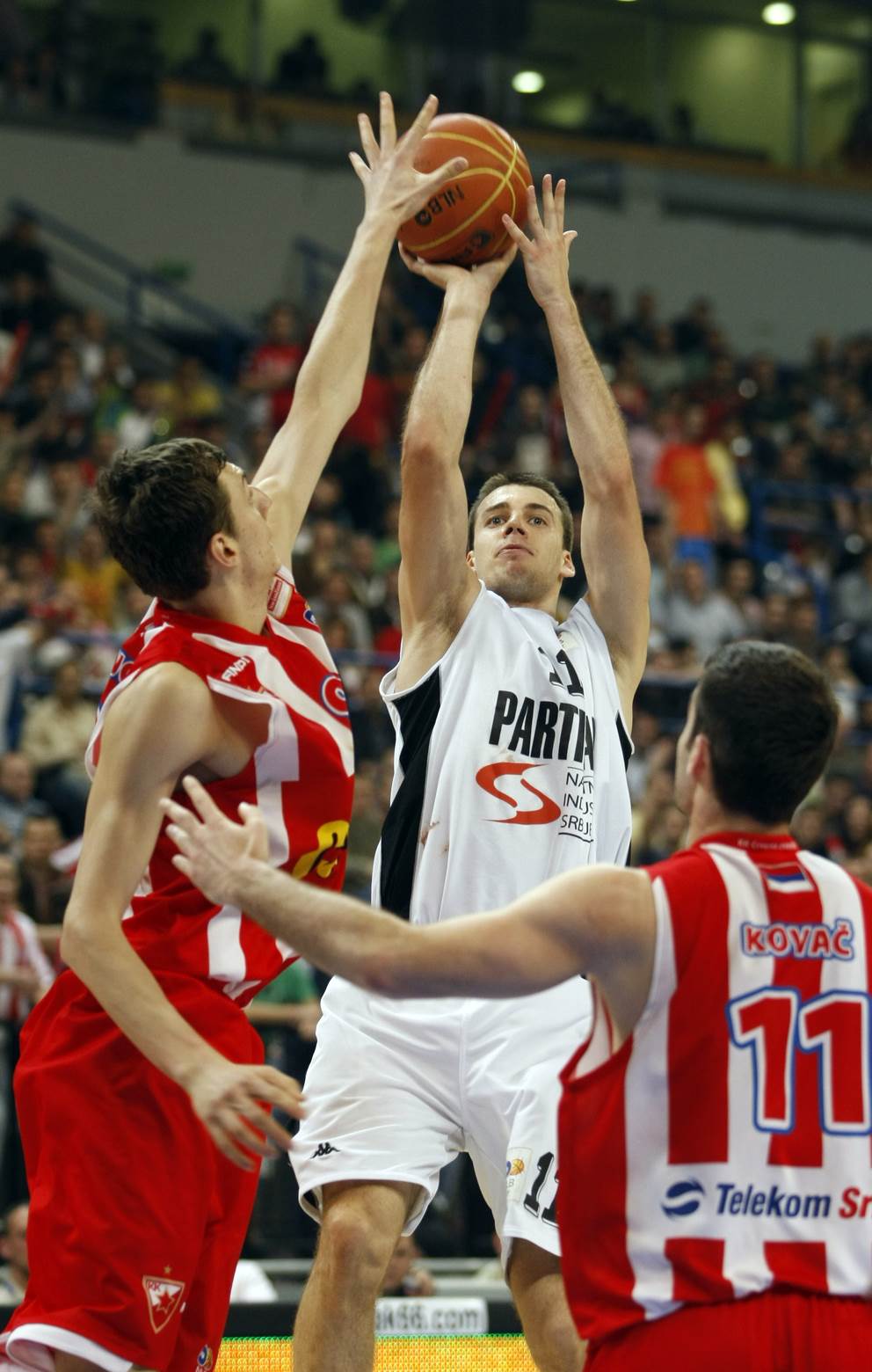 Partizan Crvena zvezda odigrali samo jedan derbi u Beogradskoj Štark areni