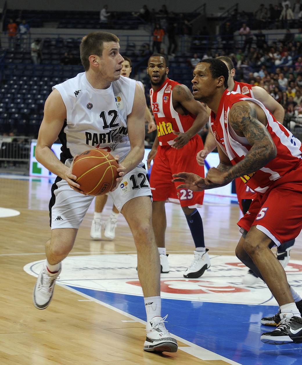 Partizan Crvena zvezda odigrali samo jedan derbi u Beogradskoj Štark areni