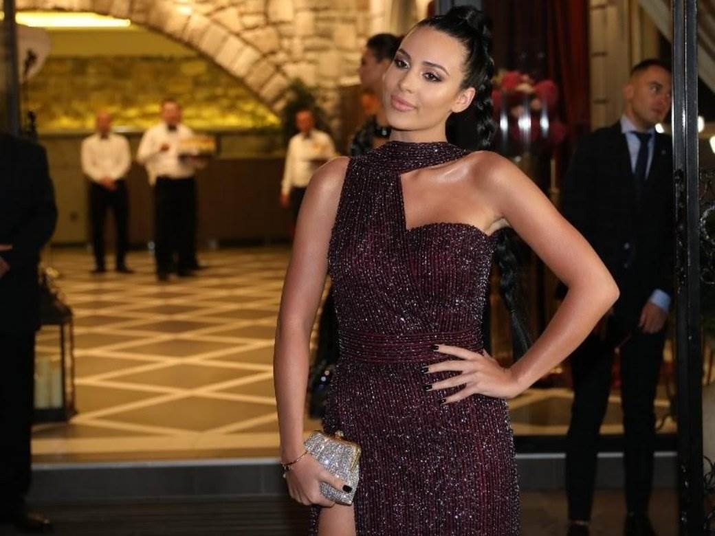 Nataša Bekvalac, Milica Pavlović, Jelena Karleuša - Najlepše devojke u 2019. godini FOTO