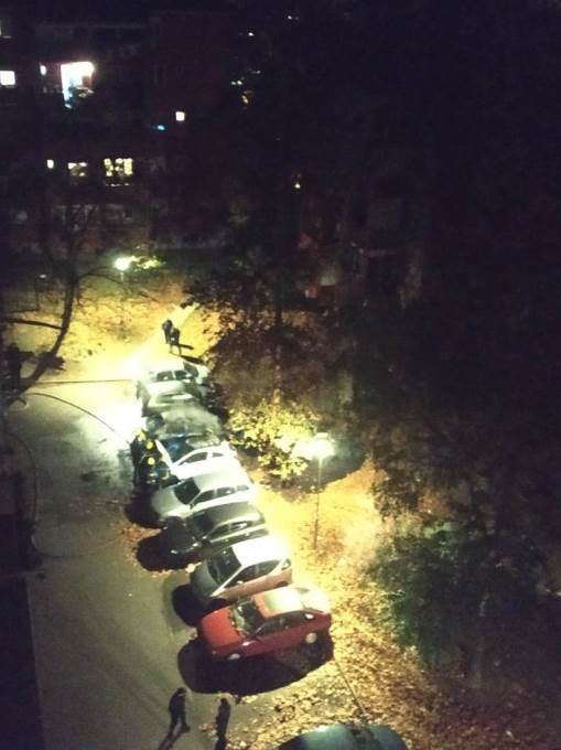 Ponovo zapaljen automobil na Karaburmi, eksplozija na parkingu