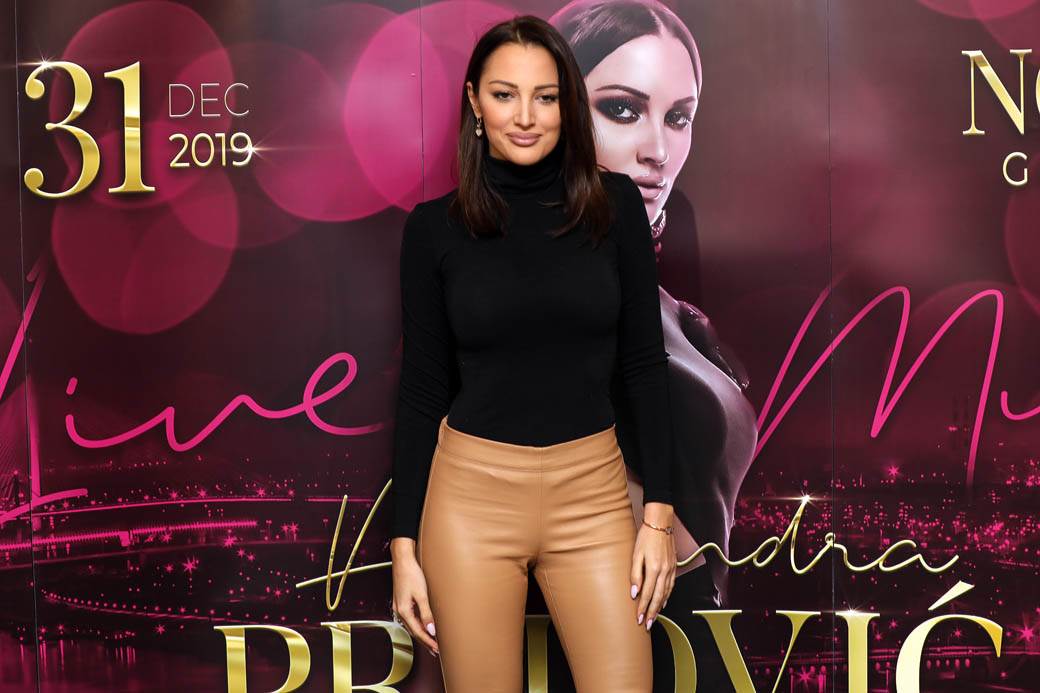 Aleksandra Prijović Nova godina 2020. Prija već ugovorila nastup i za doček 2021. FOTOGRAFIJE
