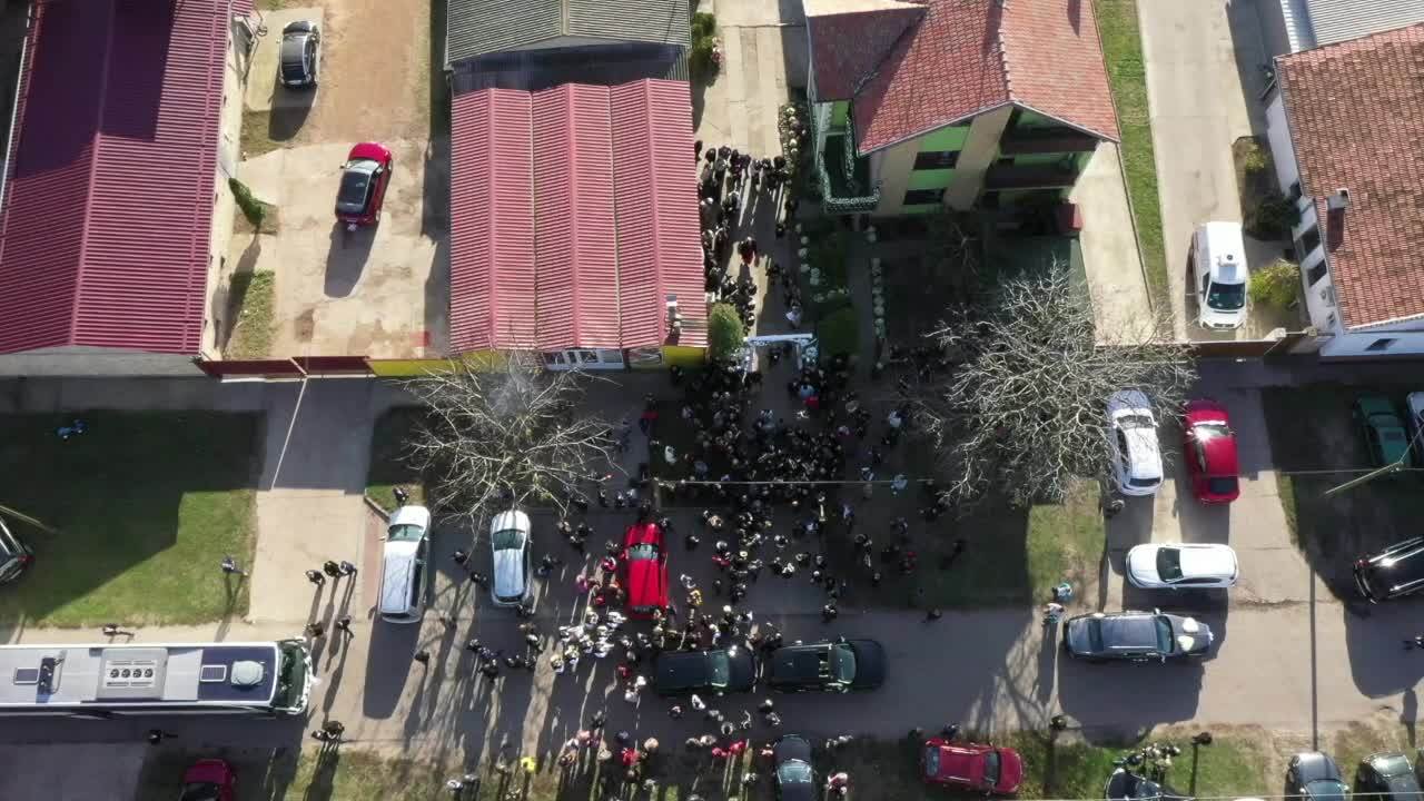 Kolika je razlika u godinama između Bogdane i Veljka Ražnatovića?