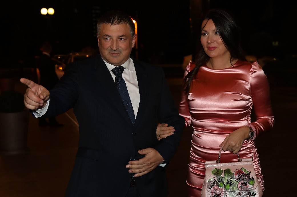 UŽIVO svadba Veljko RažnatovićVeljko i Bogdana svadba -Ženi se Veljko Ražnatović