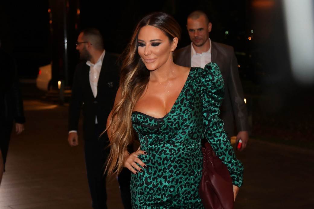 Ana Nikolić sa maskom na licu