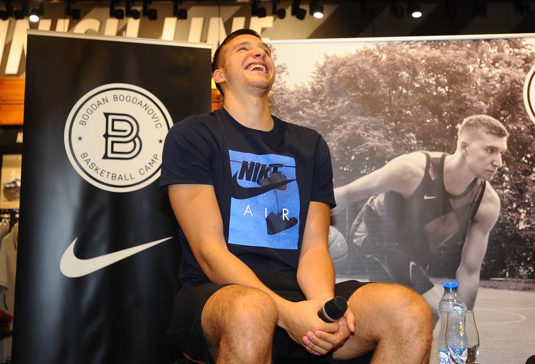 Bivša devojka Bogdana Boganovića manekenka Britani Neta