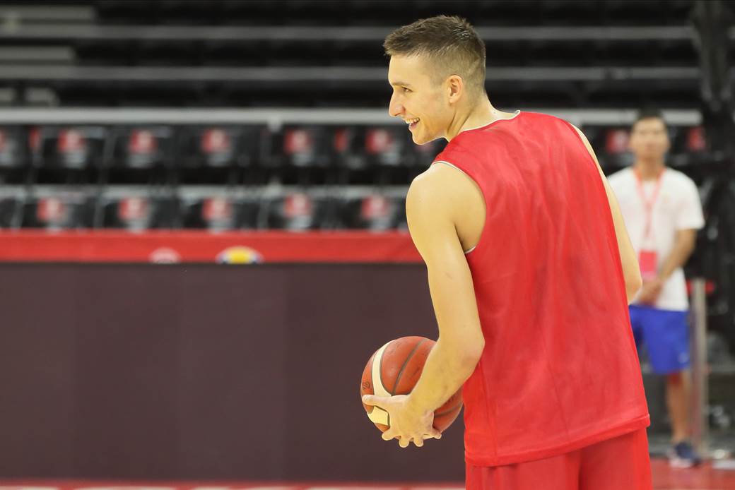 Bivša devojka Bogdana Boganovića manekenka Britani Neta